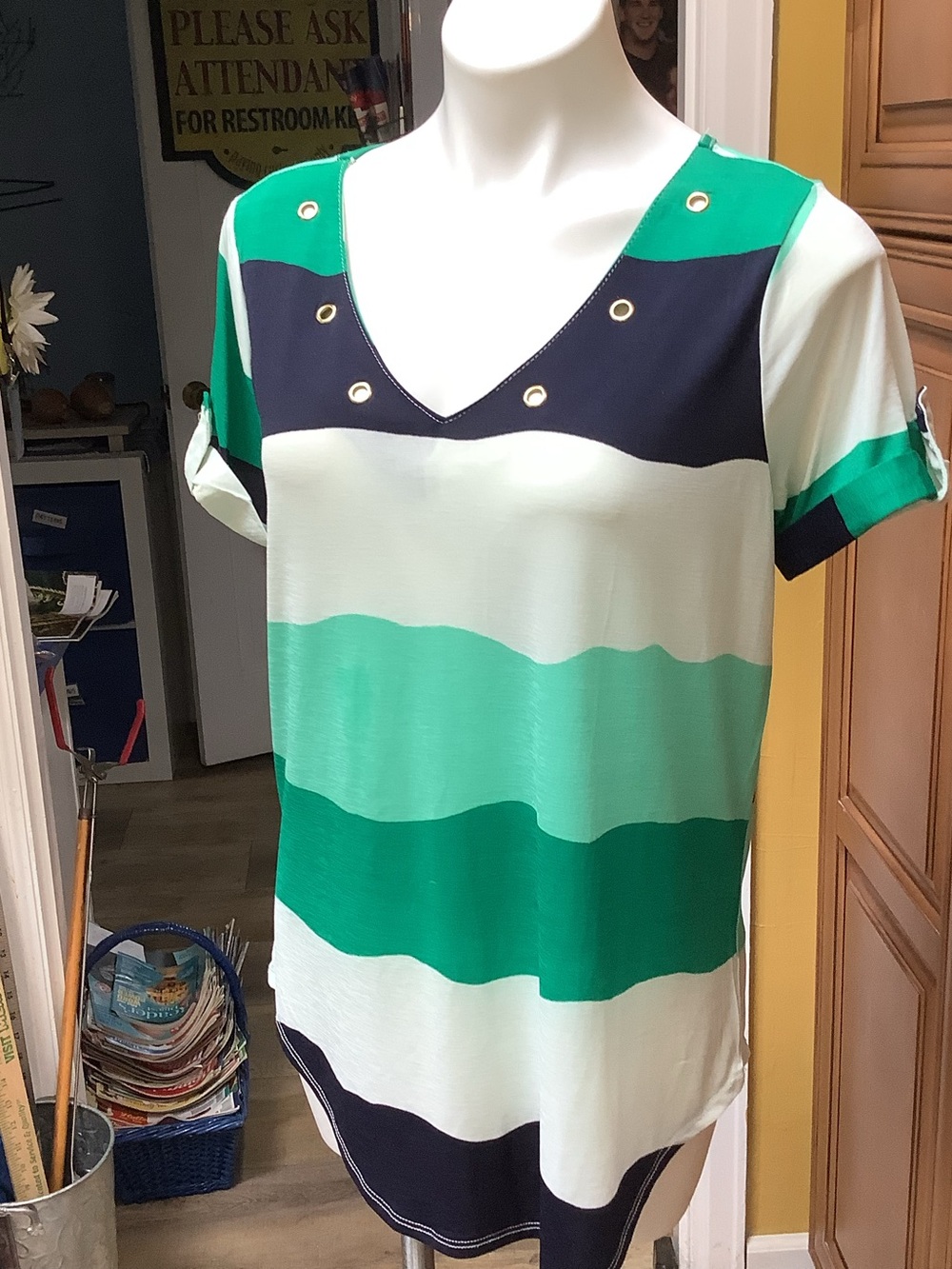 STRIPED V - NECK SHORT SLEEVE TOP IN GREEN, NAVY AND WHITE